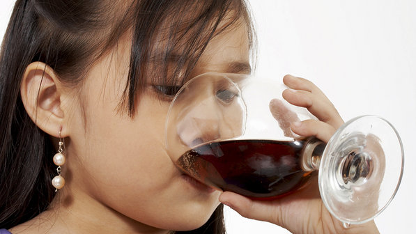 Consumo de bebidas açucaradas pode antecipar menstruação